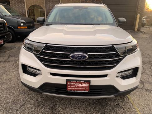 Used 2020 Ford Explorer XLT w/ Equipment Group 202A image 12