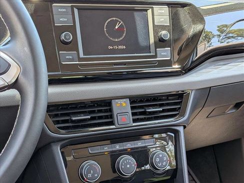 Used 2024 Volkswagen Taos S image 6