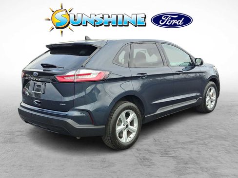 Certified 2024 Ford Edge SE image 6