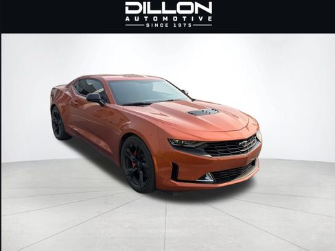 Used 2022 Chevrolet Camaro LT w/ RS Package RWD image 4