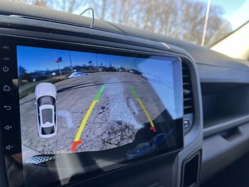 Used 2015 RAM 1500 Express image 15