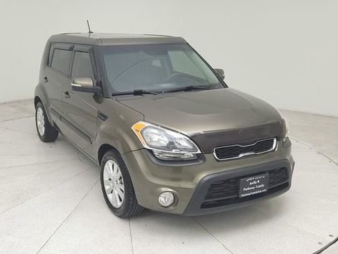 Used 2012 Kia Soul + w/ Audio Pkg image 8