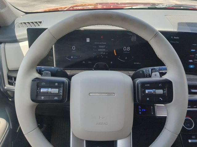 Used 2025 Hyundai Santa Fe Limited FWD image 33