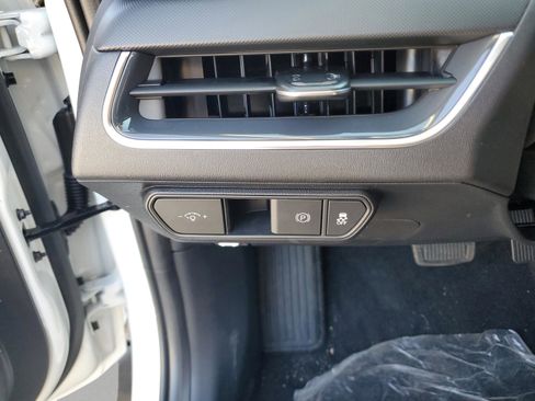 New 2025 Kia K4 EX FWD image 10