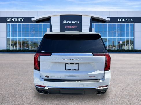 New 2026 GMC Yukon Denali w/ Denali Reserve Package image 5