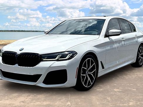 Used 2021 BMW 540i w/ M Sport Package RWD image 1