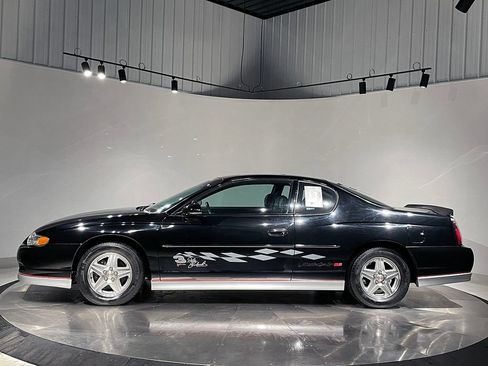 Used 2001 Chevrolet Monte Carlo SS w/ High Sport Appearance Pkg FWD image 8