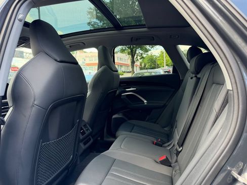 Used 2025 Audi Q5 Premium w/ Premium Plus AWD/4WD image 27