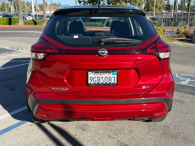 Used 2023 Nissan Kicks SV FWD image 6