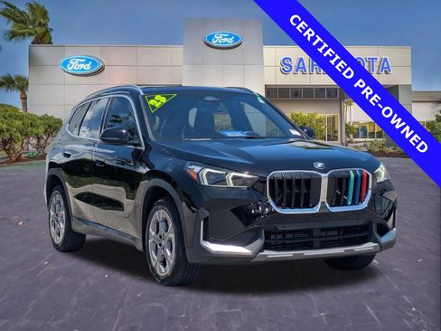 Used 2023 BMW X1 xDrive28i AWD/4WD image 1