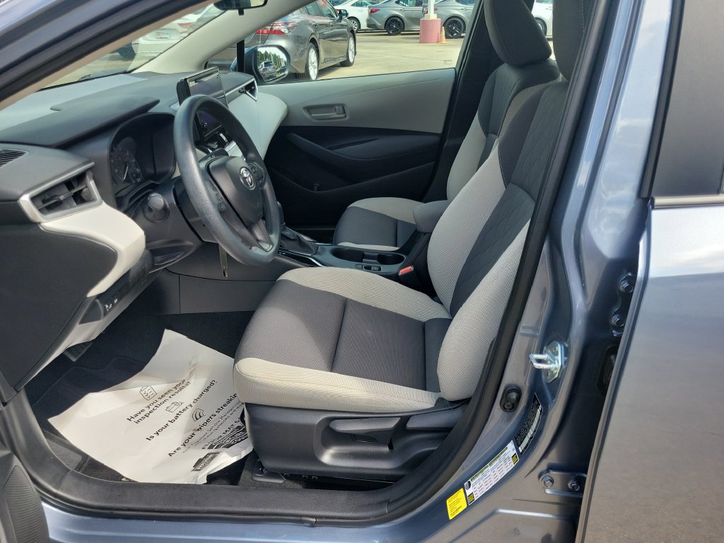 Used 2024 Toyota Corolla LE FWD image 15