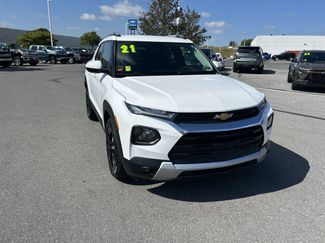 Used 2021 Chevrolet TrailBlazer LT w/ Convenience Package image 1
