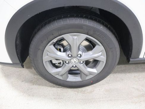 New 2026 Honda HR-V LX image 9