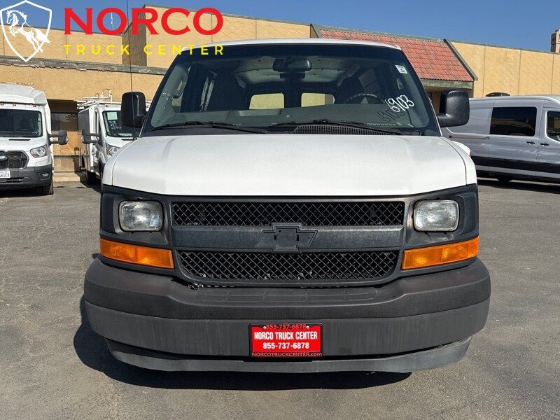 Used 2017 Chevrolet Express 2500 RWD image 5