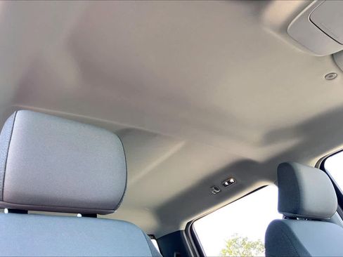 Used 2023 Ford F150 XLT image 13