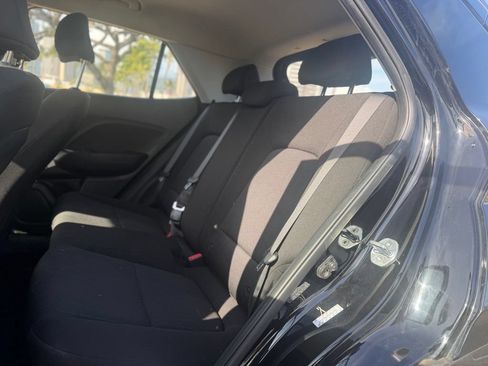 Used 2020 Hyundai Venue SE FWD image 20