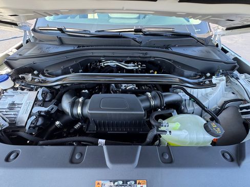 New 2026 Lincoln Aviator AWD image 33