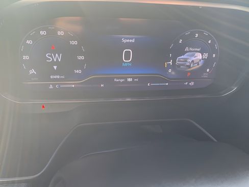 Used 2023 Chevrolet Tahoe RST w/ Luxury Package image 21