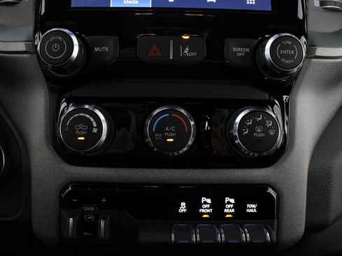 New 2026 RAM 1500 Express AWD/4WD image 6