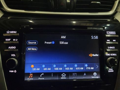 Used 2015 Nissan Murano Platinum w/ Platinum Technology Package FWD image 25