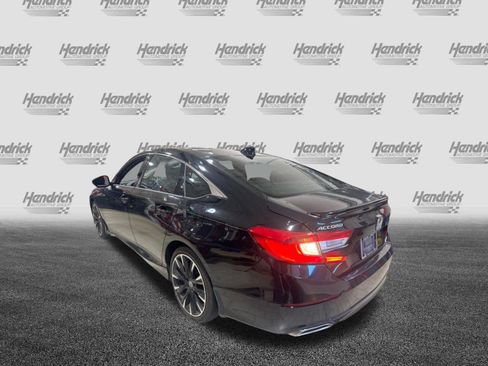 Used 2019 Honda Accord Sport image 9