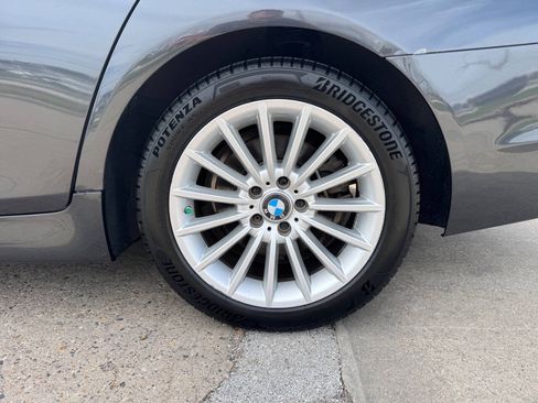 Used 2012 BMW 535i xDrive Sedan AWD/4WD image 9