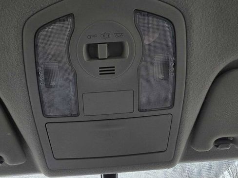 Used 2013 Toyota Prius V Five image 27