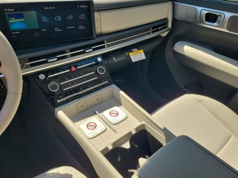 New 2026 Hyundai Santa Fe SE image 28