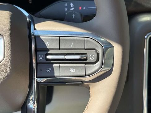 New 2026 GMC Yukon Denali w/ Sun & Power Step Package AWD/4WD image 19