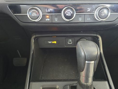 Used 2025 Honda CR-V LX image 14