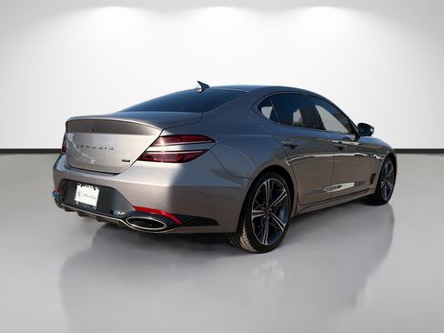 Used 2024 Genesis G70 3.3T Advanced w/ Sport Prestige Package image 3