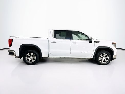 Used 2025 GMC Sierra 1500 SLT AWD/4WD image 10