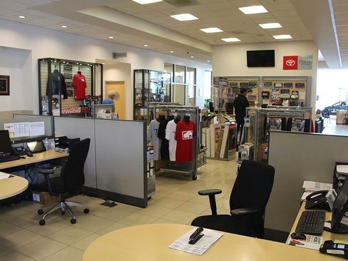 Used 2026 Toyota Camry SE image 38