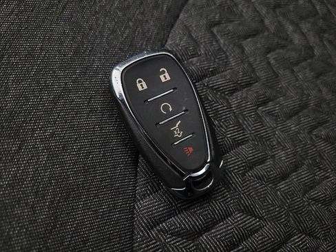 Used 2023 Chevrolet Equinox LT image 32