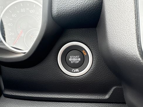 New 2026 RAM 1500 Lone Star AWD/4WD image 25