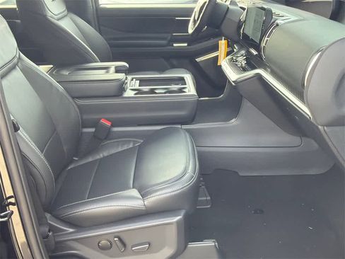 New 2026 Ford Expedition Platinum w/ Stealth Performance Package image 12