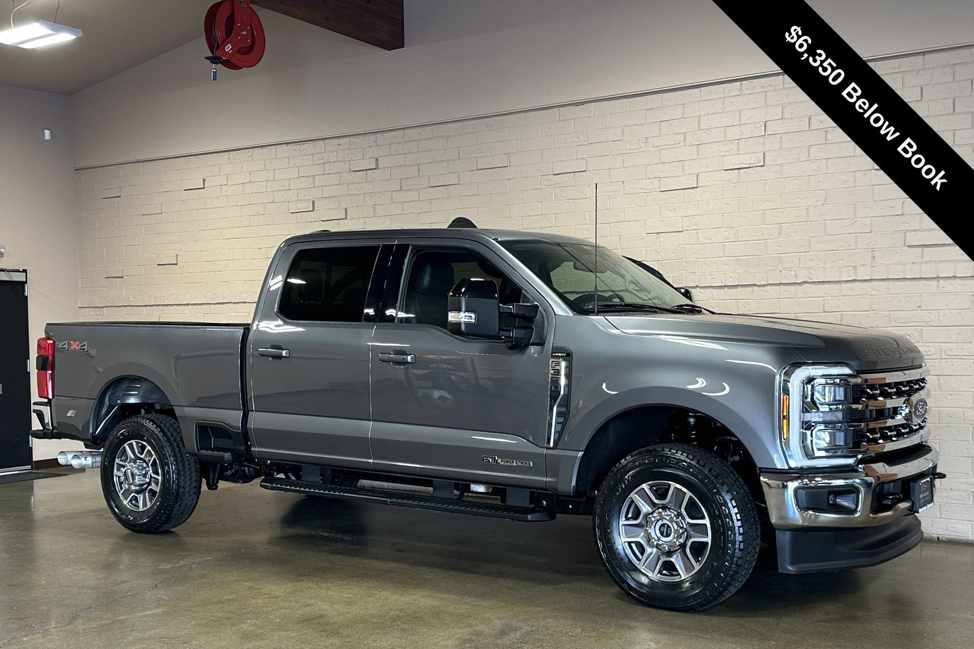 Used 2024 Ford F350 Lariat AWD/4WD image 1