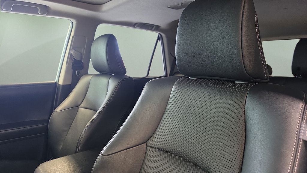 Used 2019 Toyota 4Runner Limited AWD/4WD image 16