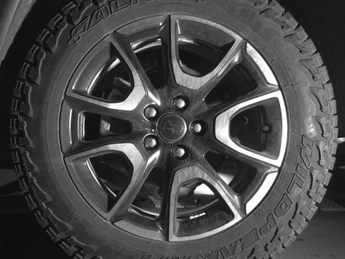 Used 2025 Jeep Compass Trailhawk image 14