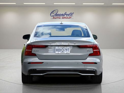 Used 2024 Volvo S60 B5 Plus FWD image 5