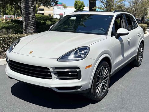 Used 2020 Porsche Cayenne E-Hybrid AWD/4WD image 16