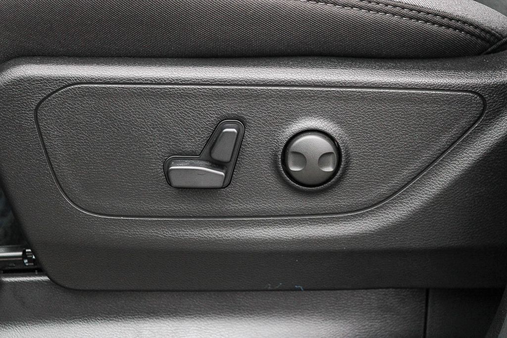 New 2026 RAM 1500 Lone Star RWD image 21
