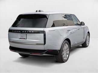 New 2025 Land Rover Range Rover SE video 2