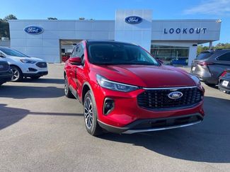 New 2025 Ford Escape SE w/ PHEV Premium Package video 3