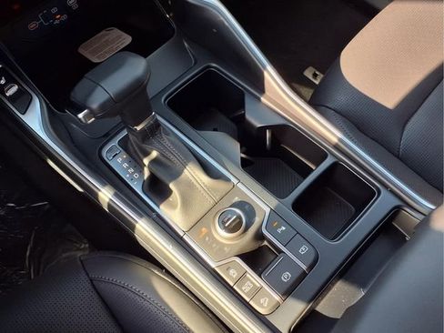 New 2026 Kia Sorento S image 6