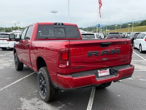 New 2026 RAM 2500 Big Horn AWD/4WD image 4