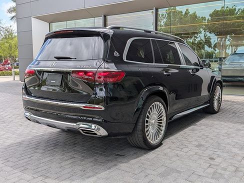 Used 2024 Mercedes-Benz Maybach GLS 600 4MATIC image 5