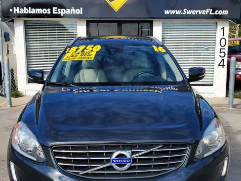 Used 2016 Volvo XC60 T6 w/ Proximity Package image 3