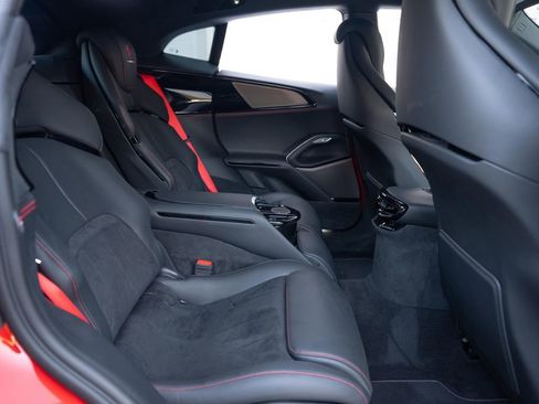 Certified 2025 Ferrari Purosangue image 59