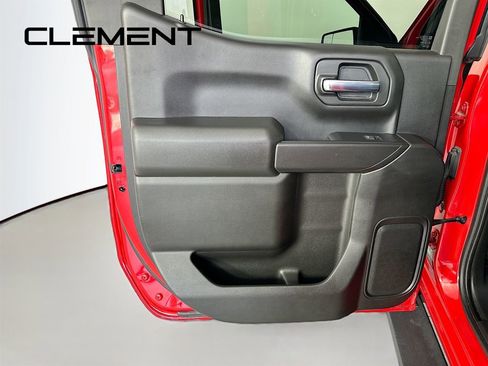 Used 2022 Chevrolet Silverado 1500 Custom Trail Boss w/ Safety Confidence Package AWD/4WD image 29